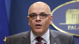 Raed Arafat, anunțul momentului despre închiderea stațiunilor de la mare și de la munte: "Nu mai avem"