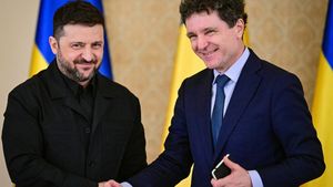 Volodimir Zelenski vine la București alături de soție. Ce program vor avea Olena Zelenska și Mirabela Grădinaru