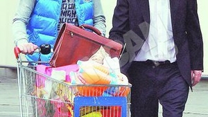 Nati Meir a iesit la mall sa-si ia telefon