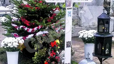 Locurile de veci ale artistelor disparute, decorate de sarbatori! Malina si Madalina, vegheate de braduti