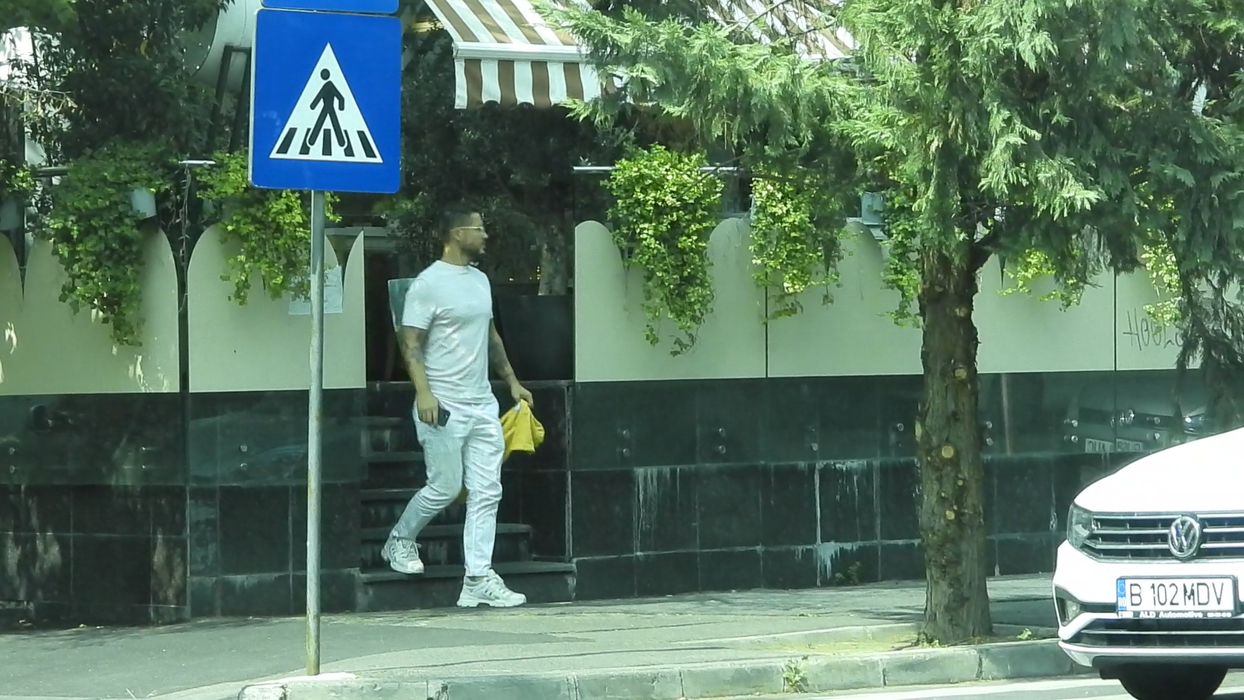 Jorge, mereu atent la dorințele soției