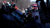 Accident înfiorător în Pitești! Doi elevi de clasa a XII-a, iubiți, și mama unuia dintre ei, au fost striviți de un TIR!