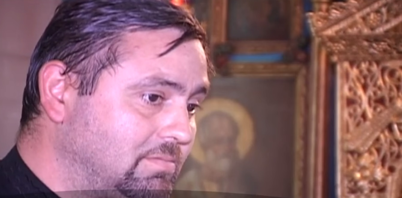 Ce lecție de viață! Paraschiva Apostol din Vaslui, admisă la Medicină cu 9.40, deși a abandonat școala după ce a rămas orfană. Cine e îngerul care a ajutat-o