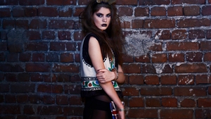 De nerecunoscut dupa ce a castigat Next Top Model! Fara machiaj, Laura Giurcanu trece pe strada si nu o bagi in seama