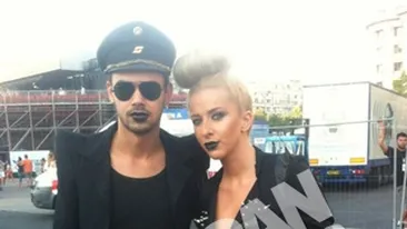 “Lady Gaga de Romania” si-a aparat titlul la concertul celebrei artiste! Vezi cum s-a imbracat iubita designerului Alex Tudoroiu