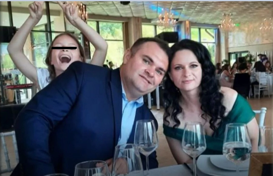 Dan Ursa, alturi de familei. Foto: Social media