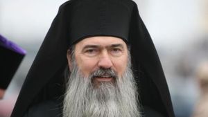 Uluitor! Arhiepiscopul Tomisului apare într-o reclamă pentru un local care organizează parastase