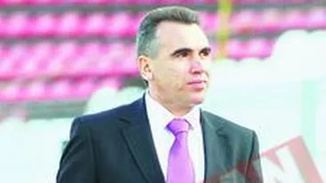 Penescu se roaga de Gigi sa i-l dea gratis pe Neaga