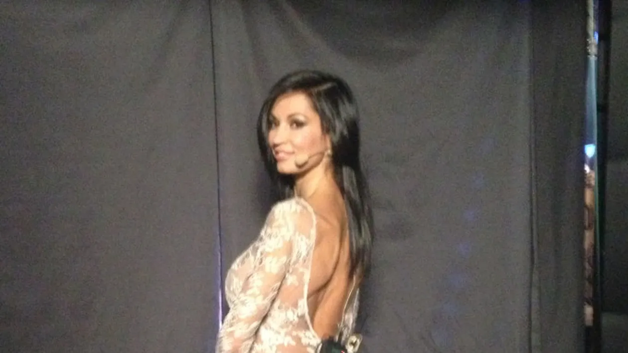 A slăbit enorm după sarcină, şi într-un timp record, dar Nicoleta Luciu nu e mulţumită! Vezi cât mai vrea să dea jos vedeta!