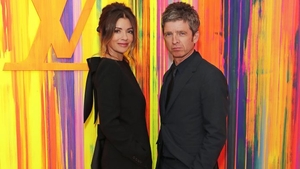 Divorț răsunător în showbiz-ul internațional! Noel Gallagher și Sara MacDonald și-au spus adio