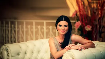 Ellie White sare in apararea Alexandrei Stan! Vezi ce mesaj de sustinere i-a transmis artistei batute de impresar!