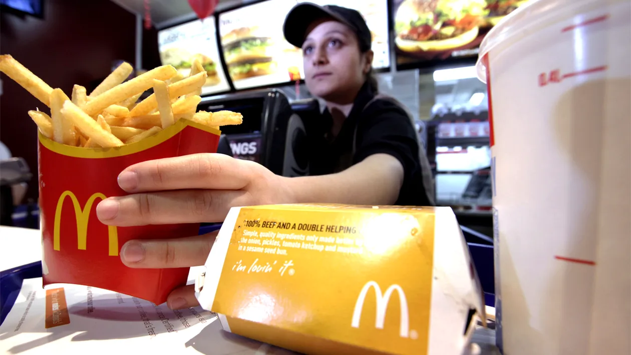 Cum poți avea un salariu lunar de 4.200 de lei la McDonalds în România