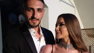 Otilia Bilionera trezește pasiuni nebune în rândul bărbaților! Iată ce a putut să-și scrie pe mână de dragul ei