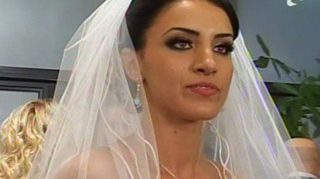 Adelina Pestritu se gandeste la nunta! "Imi doresc o rochie simpla pe care sa o aleg cu viitorul meu sot"