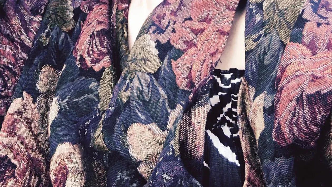 Iulia Albu dă de pământ cu două vedete: Ceva mai urât nu am văzut în viaţa mea! / Nu înţeleg acest ţărănism!