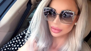 Bianca Drăgușanu nu s-a putut abține și a reacționat în public! Ce a spus despre Meghan Markle, în ziua nunții sale