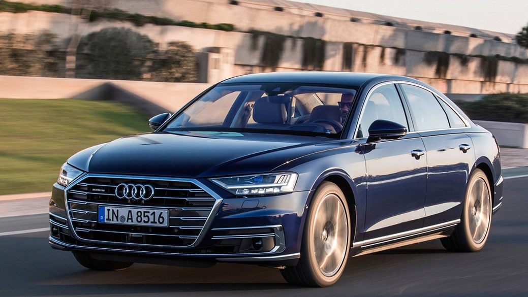 Ca mașină de serviciu, Gabriel Enache a primit din partea lui Rubin Kazan un superb Audi A8