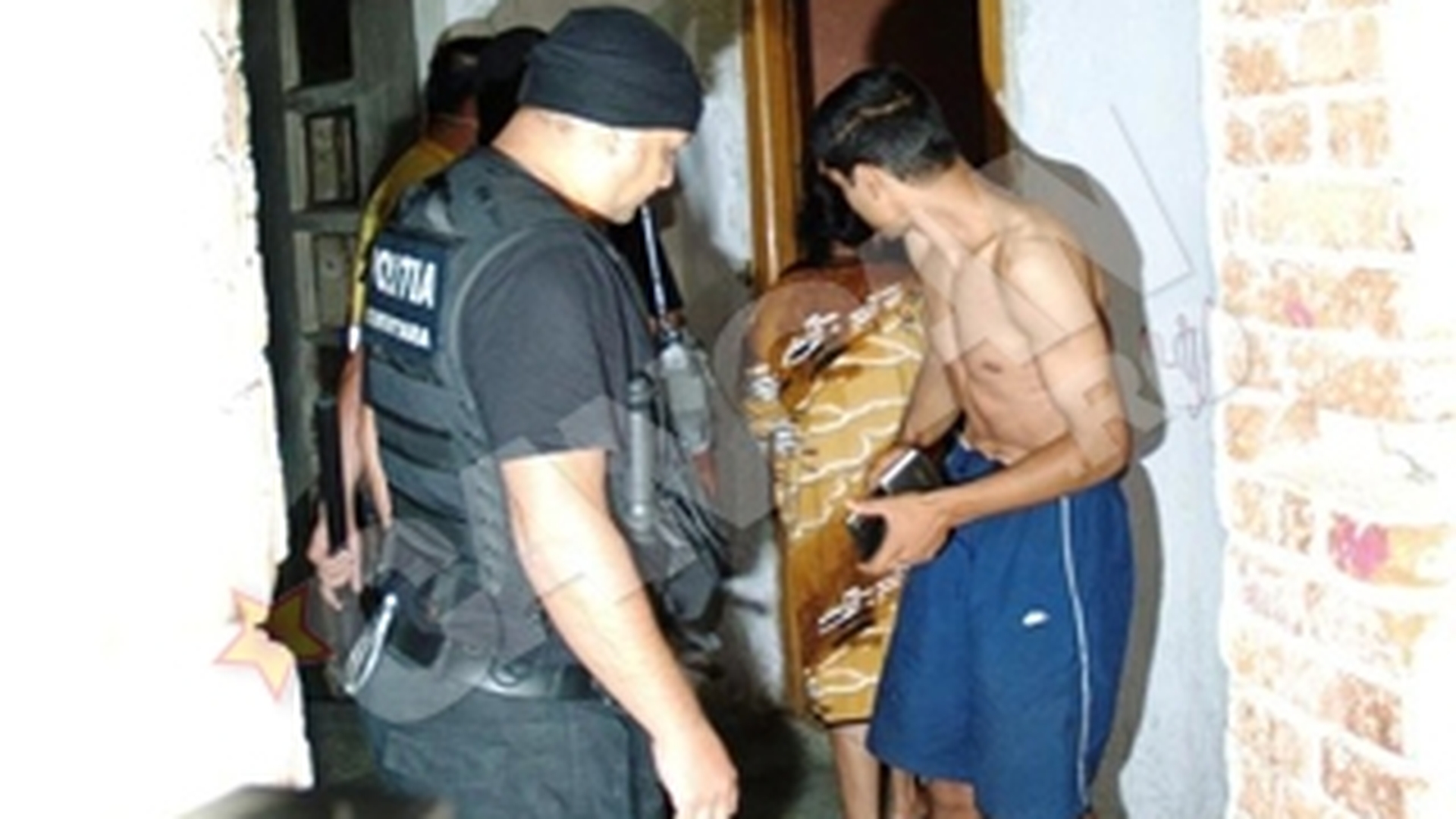 Evacuare in forta in sectorul 2