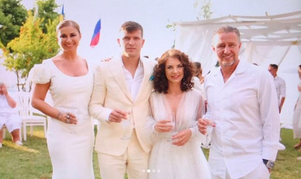 Anamaria Prodan a plecat în vacanță cu fetele ei! Cum se distrează în Italia