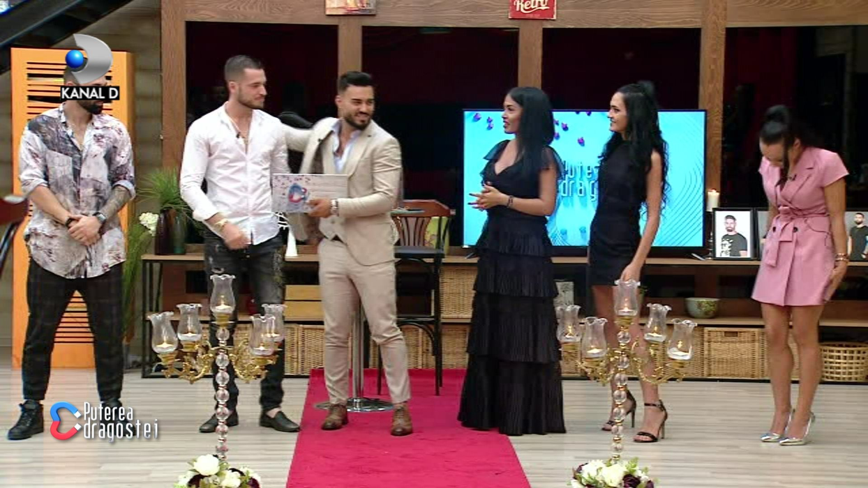 Scandal în emisiunea Puterea Dragostei! Andreea Mantea a anunțat cine sunt concurenții sancționați aspru. EA a părăsit emisiunea