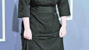 Adele, cea mai bogata artista din Marea Britanie. A facut 14 milioane de euro intr-un an