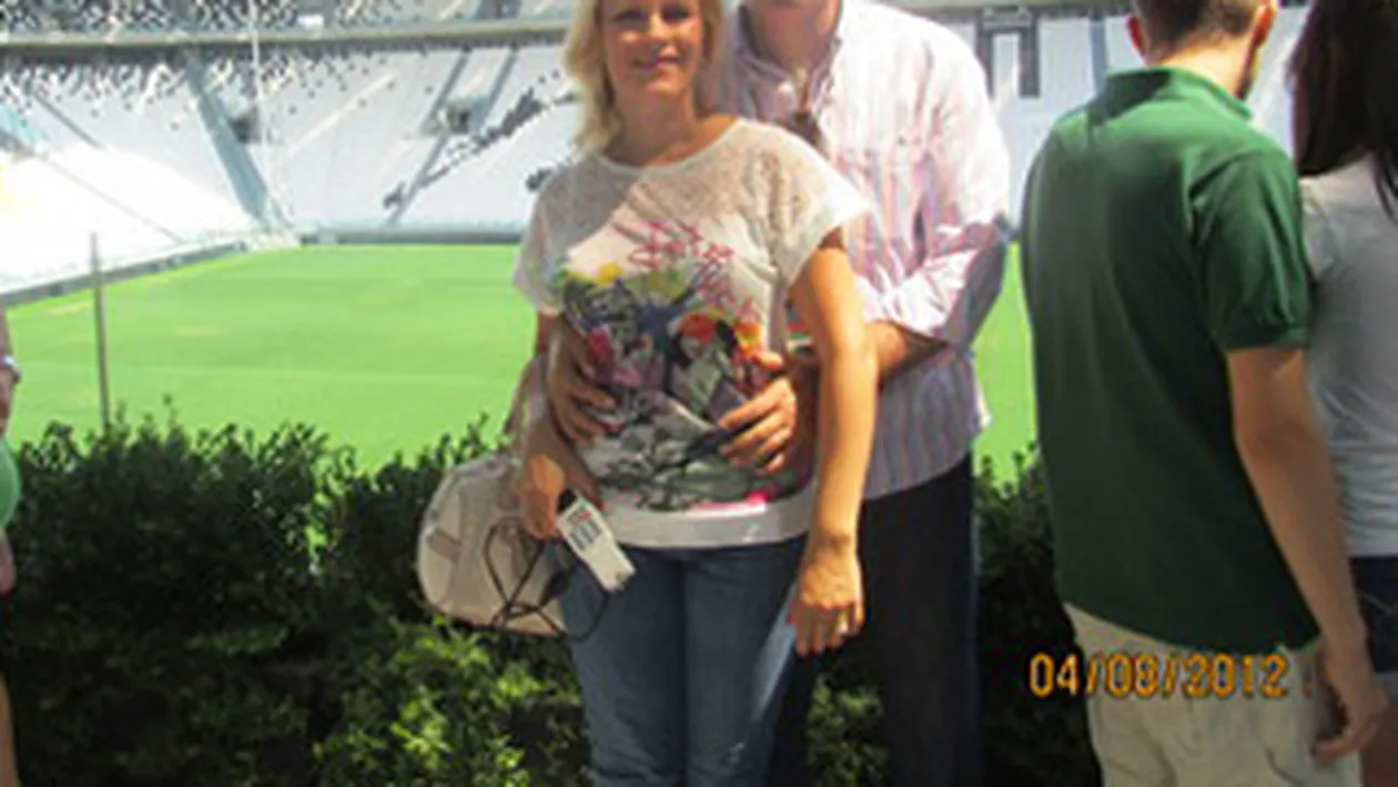 Gabriela Firea, la plaja cu sotul! Intra sa o vezi cum se bronzeaza in Turcia!