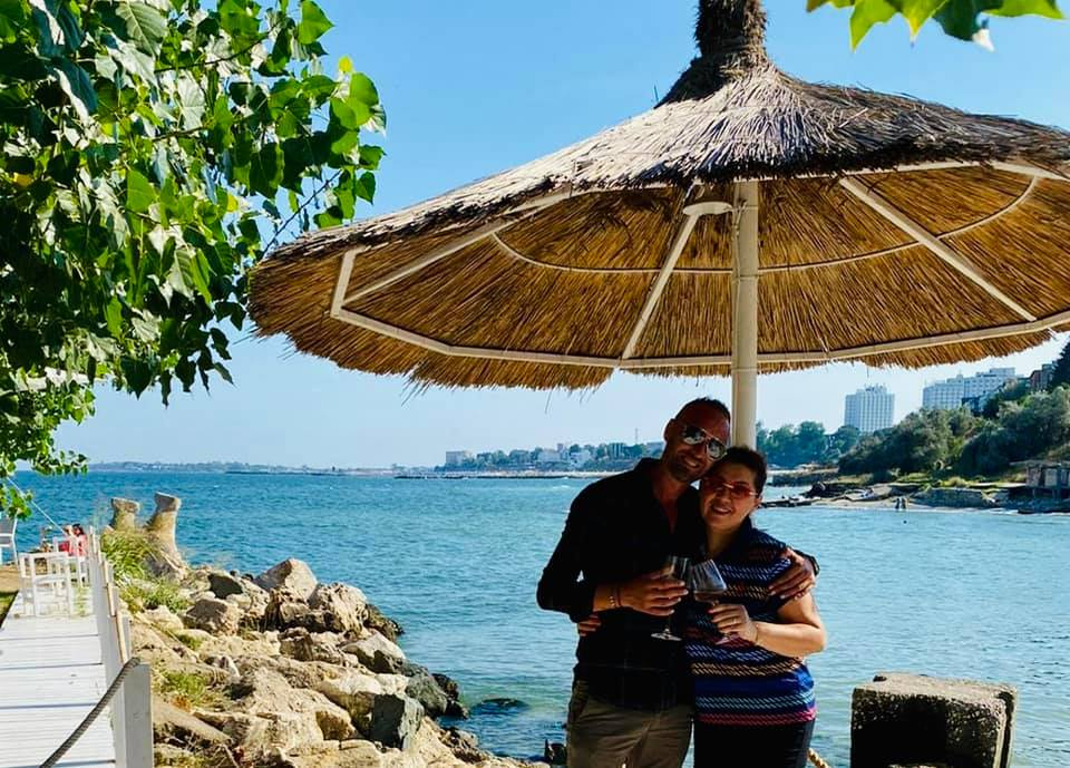Primele poze cu Minodora în costum de baie, după ce a slăbit 38 de kg! A zis că nu se va fotografia nici pe bani astfel, dar s-a răzgândit