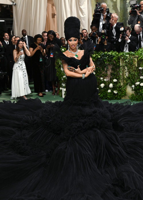 Cardi B arriving at The Met Gala, Sleeping Beauties: Reawakening Fashion, The Metropolitan Museum of Art. Credit: Doug Peters/EMPICS,Image: 870900525, License: Rights-managed, Restrictions: , Model Release: no