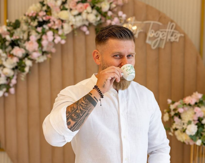 Răzvan a venit pe Insula ca să facă pe DJ-ul! (SURSA FOTO: INSAGRAM.COM)