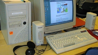 Detinutii vor putea avea calculatoare in celula, dar fara acces la internet!