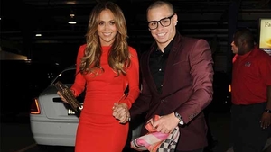 După ce s-a despărţit de CASPER SMART, JENNIFER LOPEZ s-a afişat în public cu... fostul soţ!