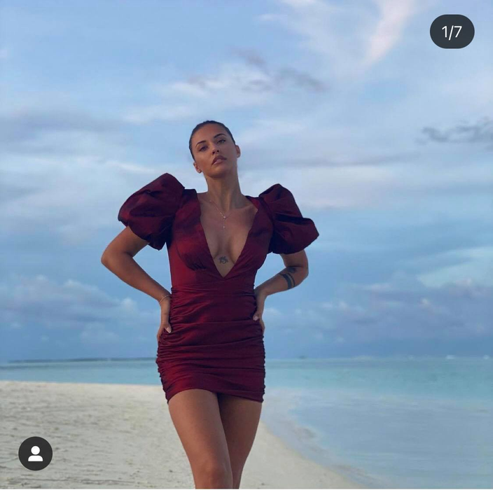 Antonia, imagini de senzație, pe plajele din Maldive