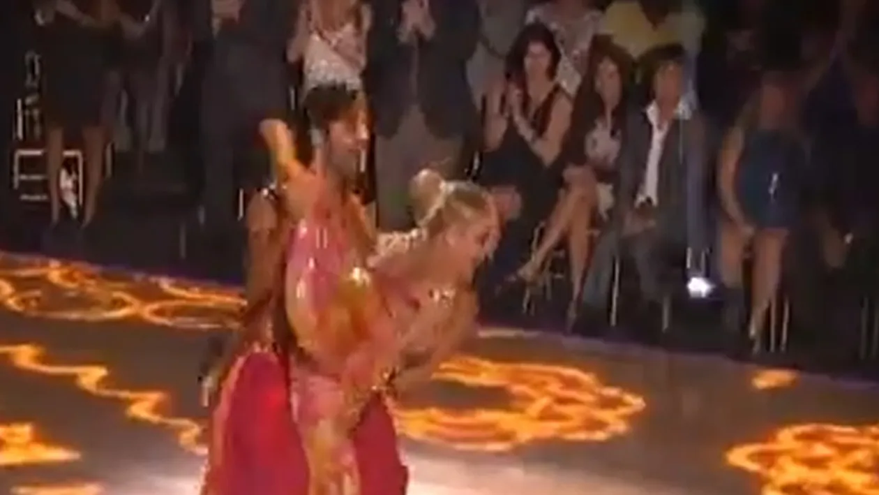 VIDEO Coregrafia de la “Dansez” care te va lăsa cu gura căscată! Au zburat pe “ringul visurilor”, apoi au făcut un gest uimitor!