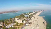 Care este atmosfera în Mamaia, înainte de marile petreceri de 1 mai. Au început pregătirile!