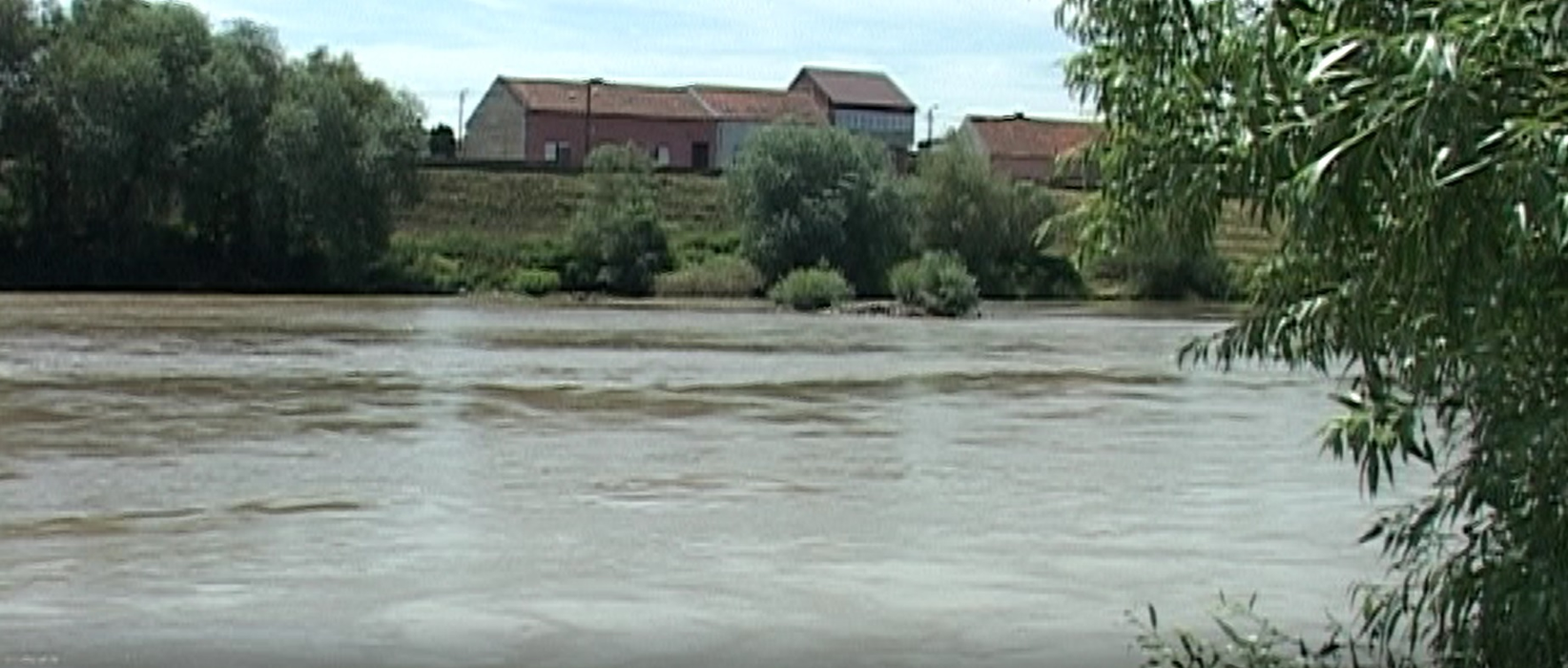 Fetiţa nu ar fi avut nicio şansă în apele învolburate