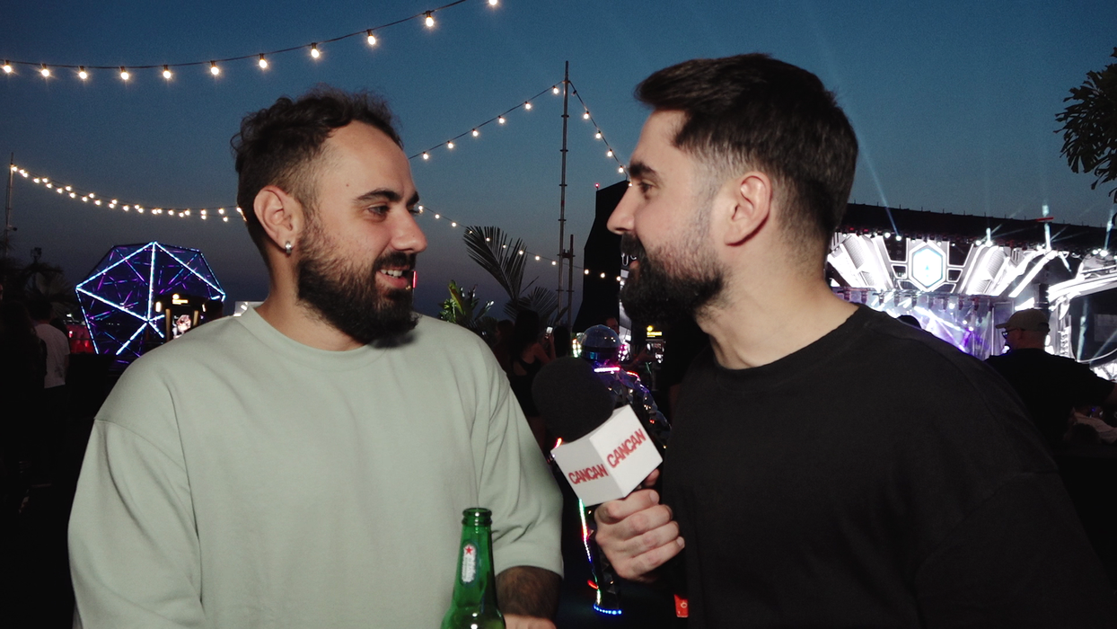 Emi Popescu n-a mers însoțit de parteneră la festivalul Saga / (Sursa: Captură video)