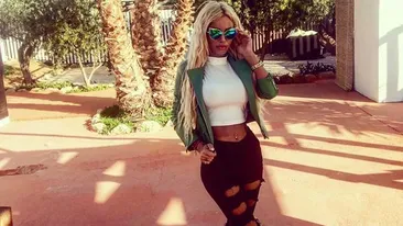 S-a pozat goală în aşternuturi! VEZI fotografia care a încins imaginaţia fanilor LOREDANEI CHIVU