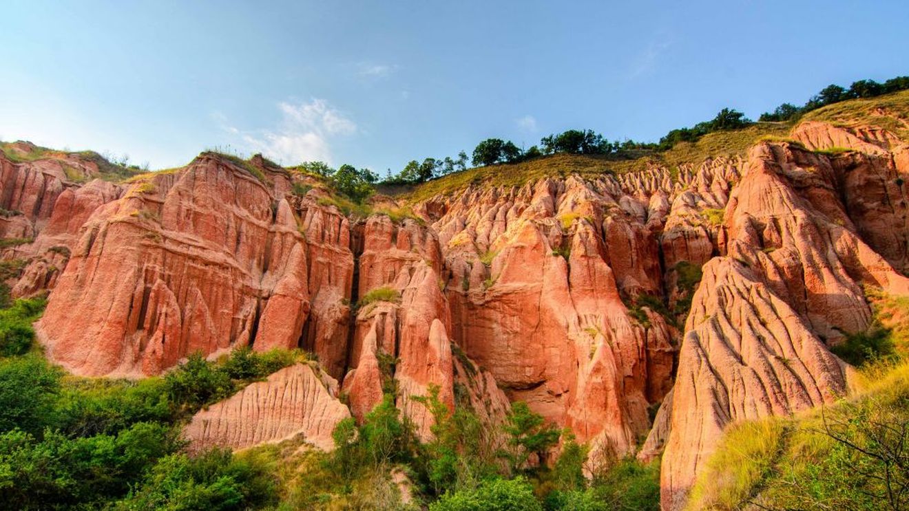 Aria protejată din România pe care o știu puțini turiști. Peisajele de aici sunt spectaculoase