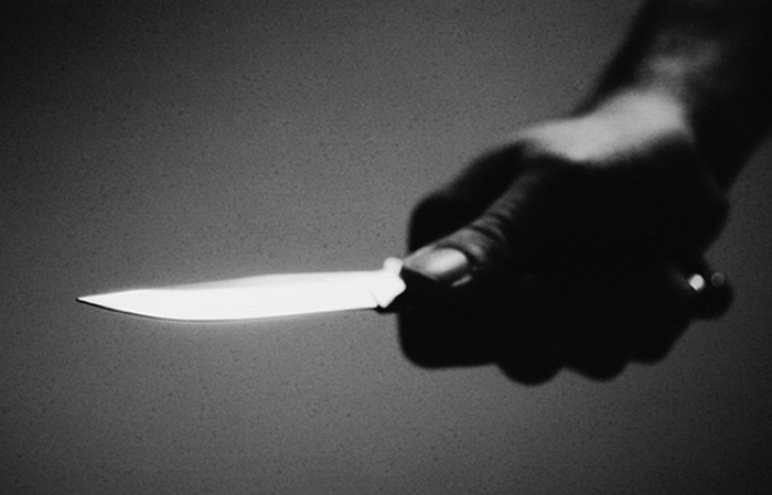 Un bătrân din Iași a fost tăiat cu cuțitul, dar nu-și mai amintește nimic