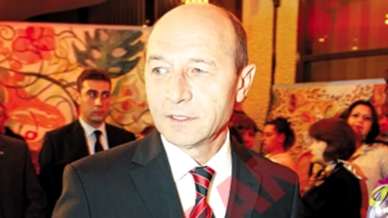 Traian Basescu va participa la funeraliile presedintelui Poloniei!