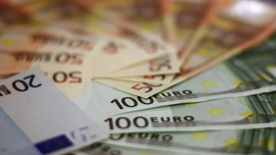 Bancnota de zero euro apare în Europa. Se va pune în vânzare și va avea pe ea o figură celebră
