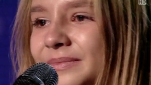 O puştoaică a urcat pe scena de la ”Românii au talent” şi a plecat în lacrimi! Ce i-a spus Mihaela Rădulescu 