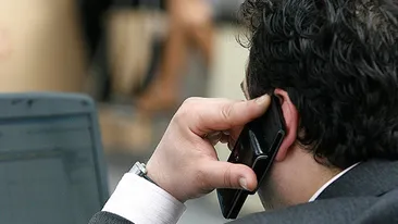 E oficial! Cum afli daca ai avut telefonul ascultat! Nu e nici pe departe metoda prezentata de Dan Diaconescu