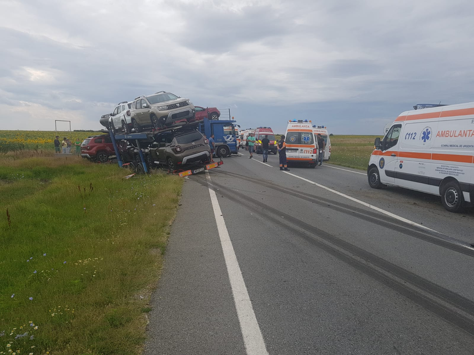 Accident în lanț pe DN 65, la Priseaca, Olt