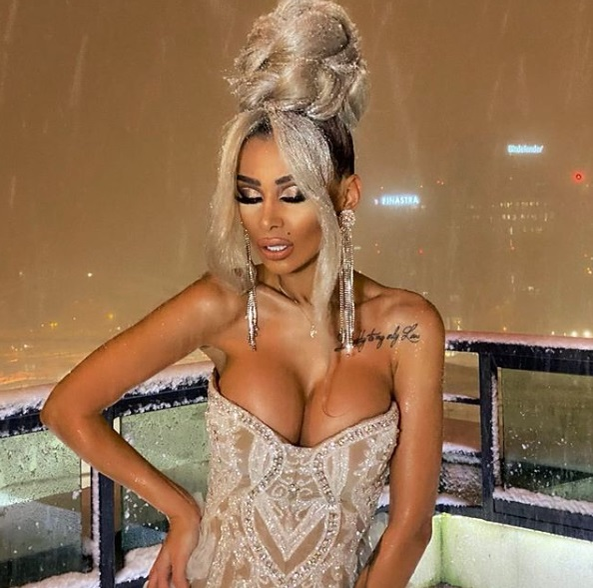 Cristina Pucean, cea mai apreciată dansatoare de manele