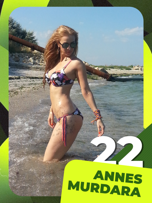 Top 40 sexy vedete în patru labe! Rar vezi așa ceva! Laura Cosoi, Andreea Mantea, Lora și Bianca Drăgușanu, îngenuncheate!