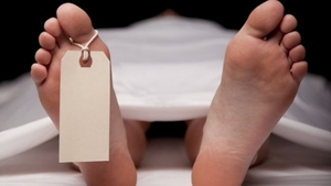 Noua luni a tinut in casa cadavrul sotului ei. E socant ce facea cu trupul acestuia intr-un apartament din Suceava
