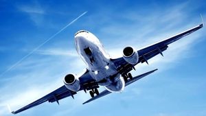 Avion cu 47 de pakistanezi la bord a dispărut de pe radar