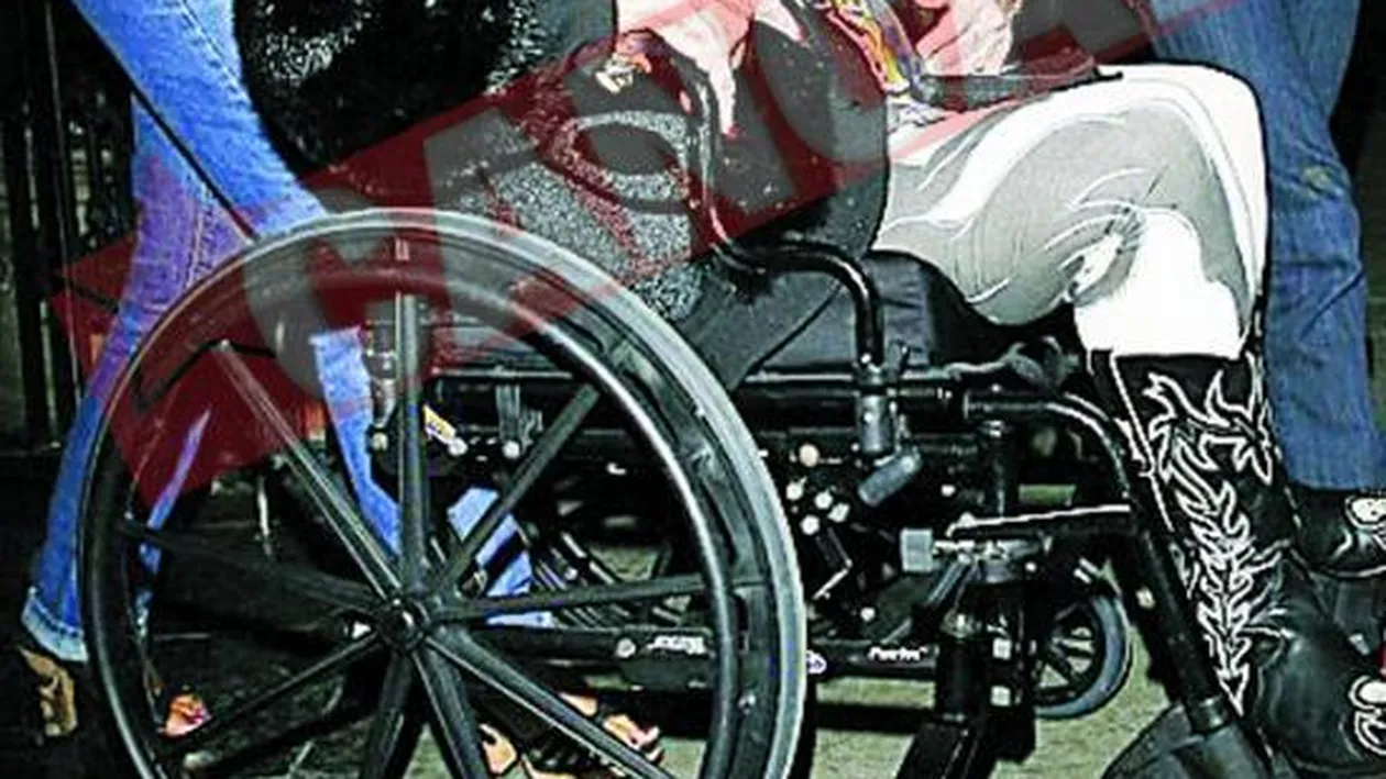 Liz Taylor seamana cu Michael Jackson