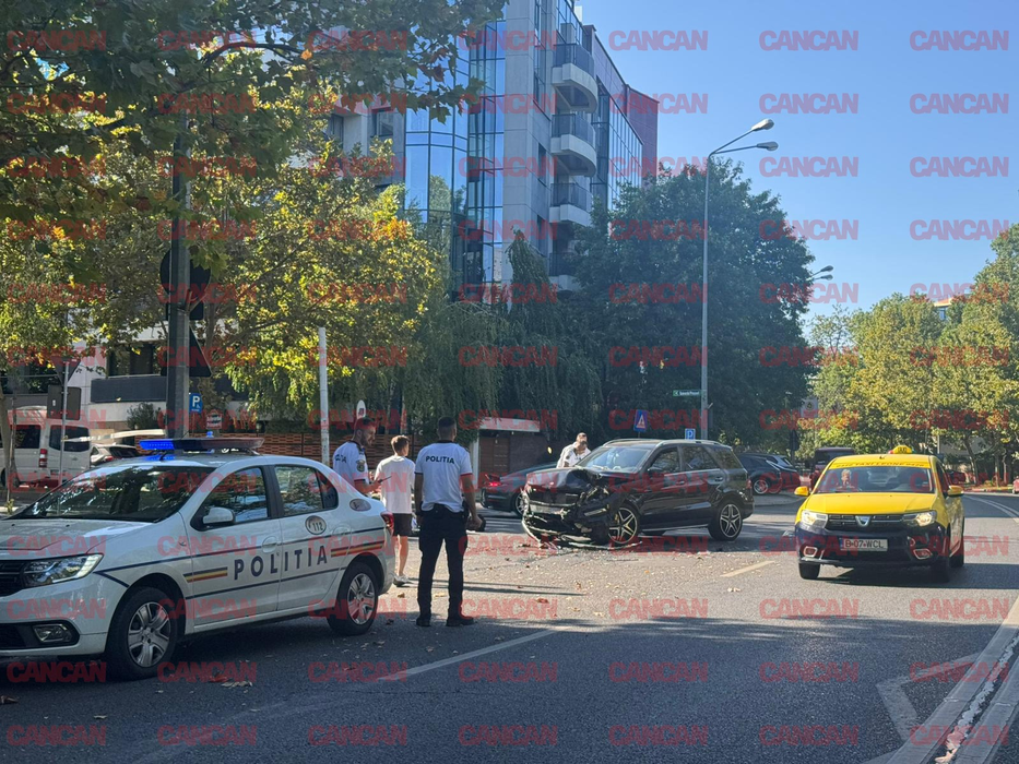 Accident grav în București! O femeie a fost transportată de urgență la spital